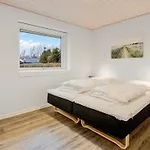 4 Star In V Semesterbostad *