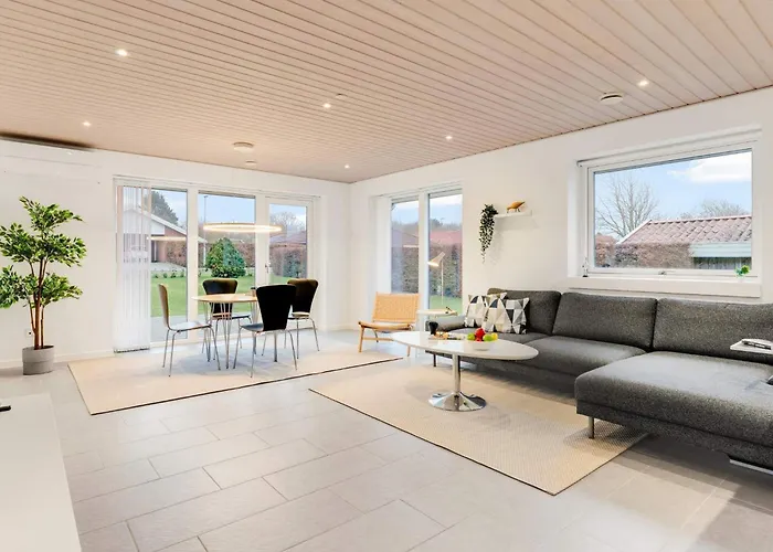 4 Star In Esbjerg V *