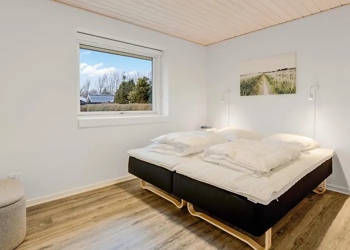 4 Star In Esbjerg V Ferienhaus *